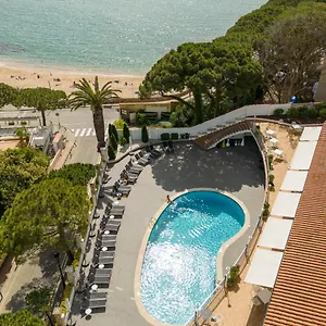 https://ilunion-caleta-park-sagaro.topcostabravahotels.com