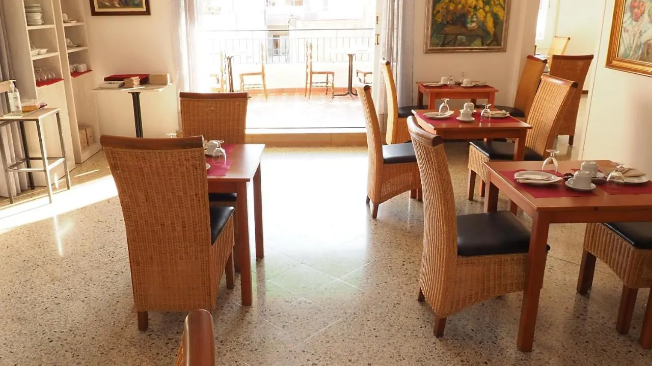 Hotel Montserrat Sitges